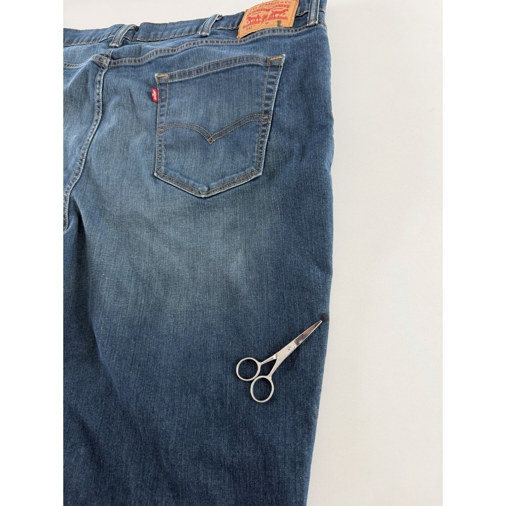 Levi's 541 Athletic Fit Jeans Men's 48x30 Blue Stretch Denim Pants - Picture 8 of 12